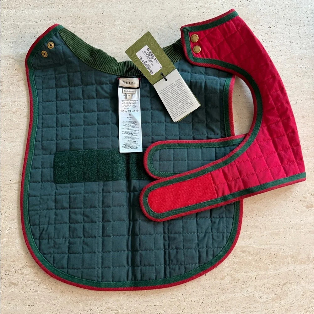 NWT Gucci Red Quilted GG Interlocking Drill Pet Coat Jacket 100% Cotton Sz M